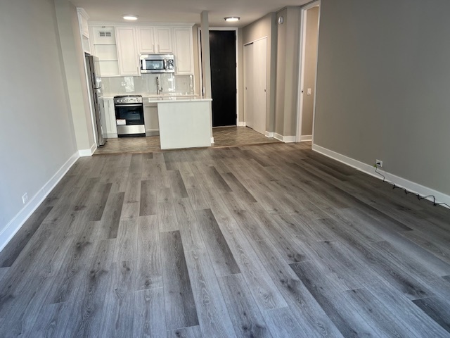 535 North Michigan Avenue, Unit 710 Chicago, IL 60611 - Photo 8 of 16