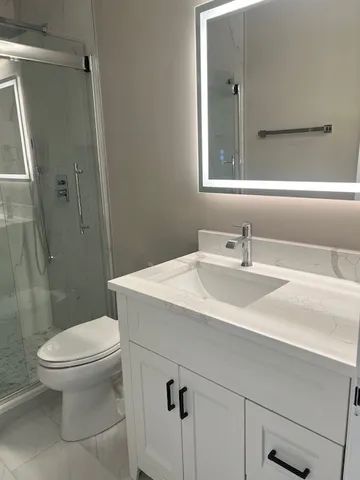 $1,850 | 535 North Michigan Avenue, Unit 710, Chicago, IL 60611