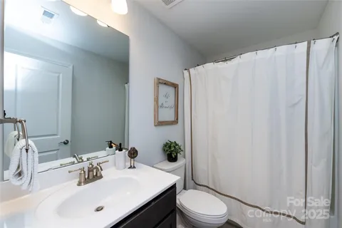 $399,000 | 23109 Clarabelle Drive, Charlotte, NC 28273