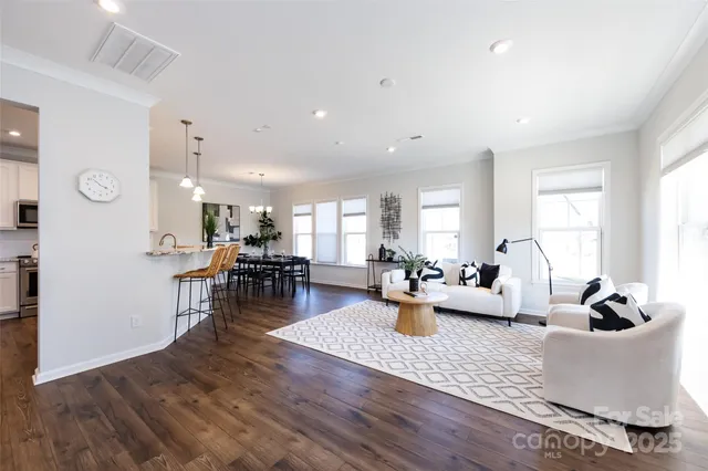 $399,000 | 23109 Clarabelle Drive, Charlotte, NC 28273