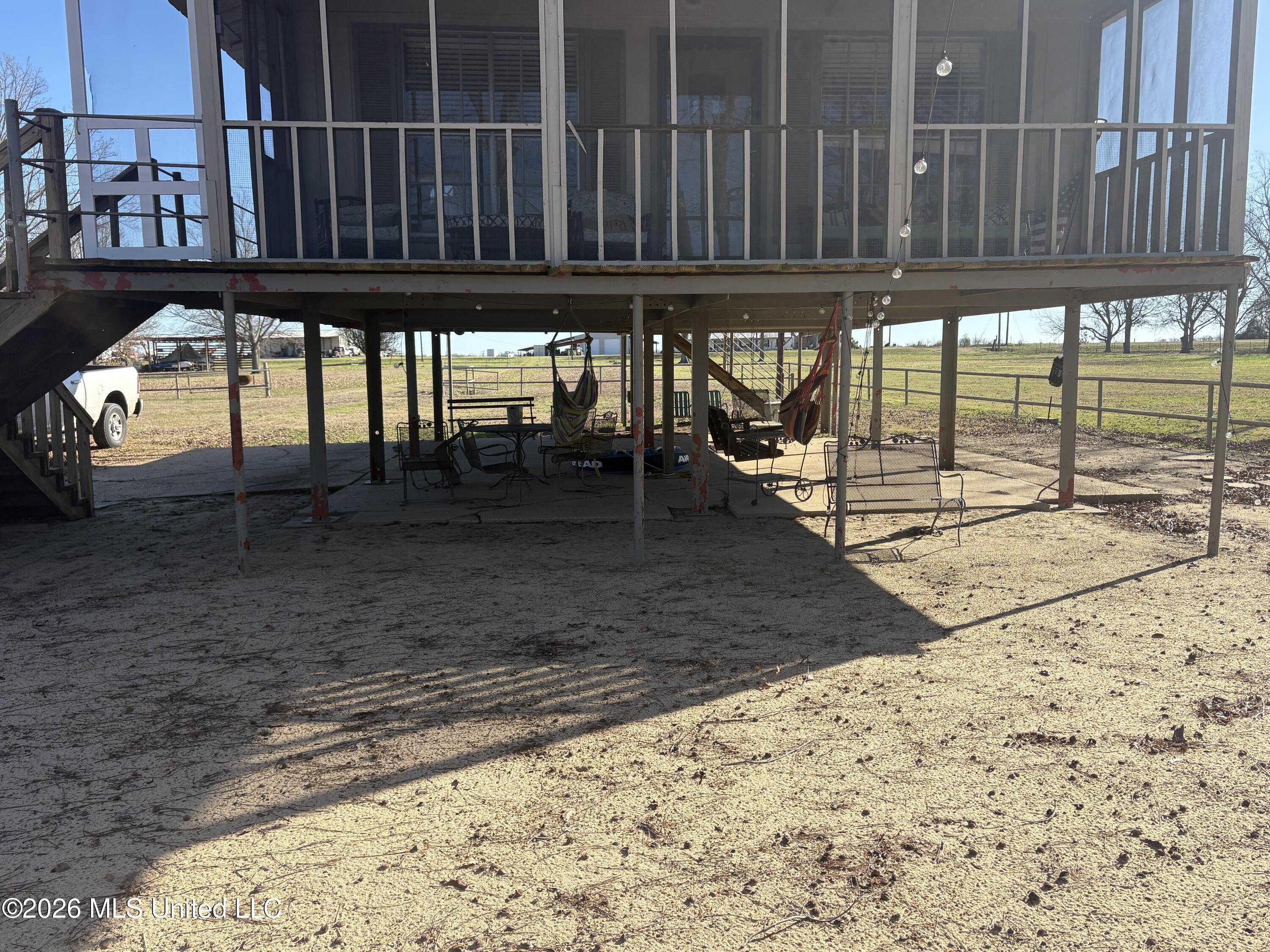 1899 Deerfield Road Yazoo City, MS 39194 - Photo 4 of 14 IMG_5726