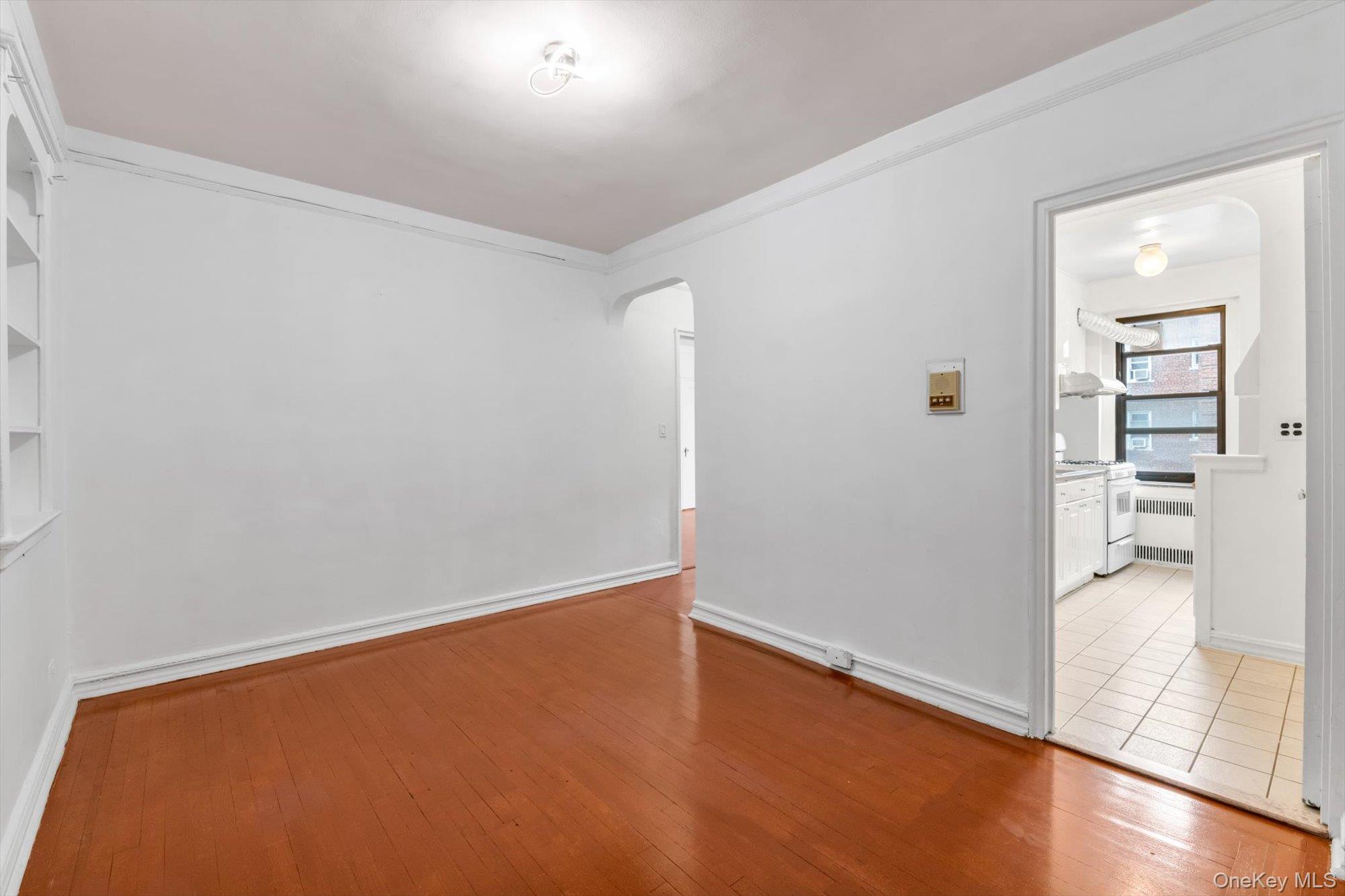 96-11 65th Road, Unit 305 Queens, NY 11374 - Photo 5 of 17