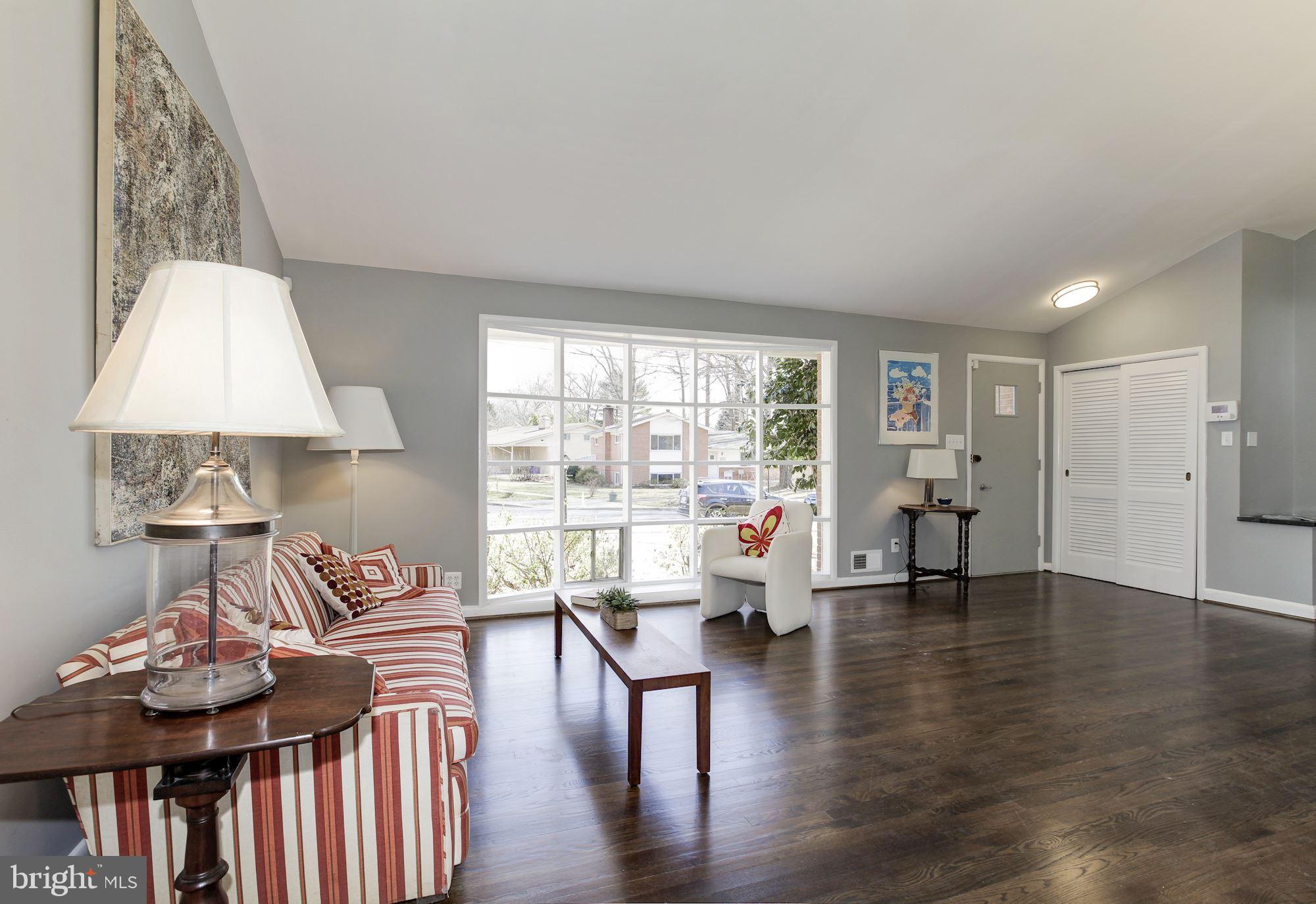 6400 Redwing Road Bethesda, MD 20817 - Photo 27 of 42