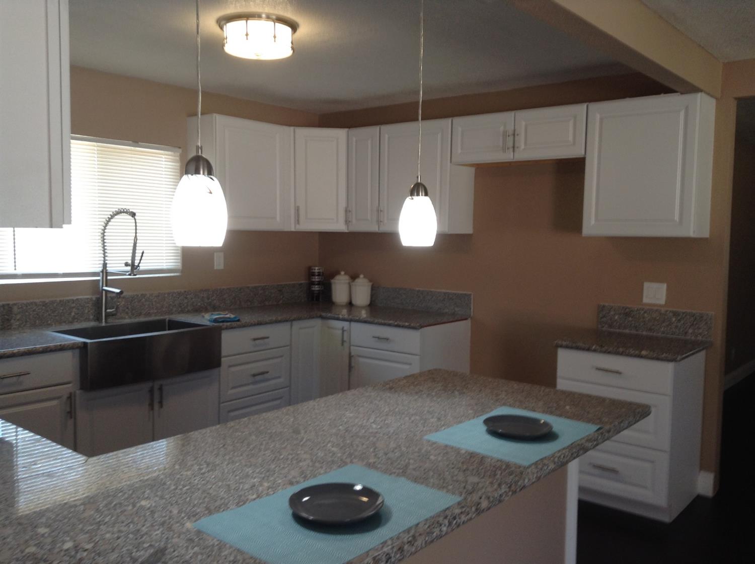 14355 Skyview Road Madera, CA 93636 - Photo 13 of 27 Gallery Image 13