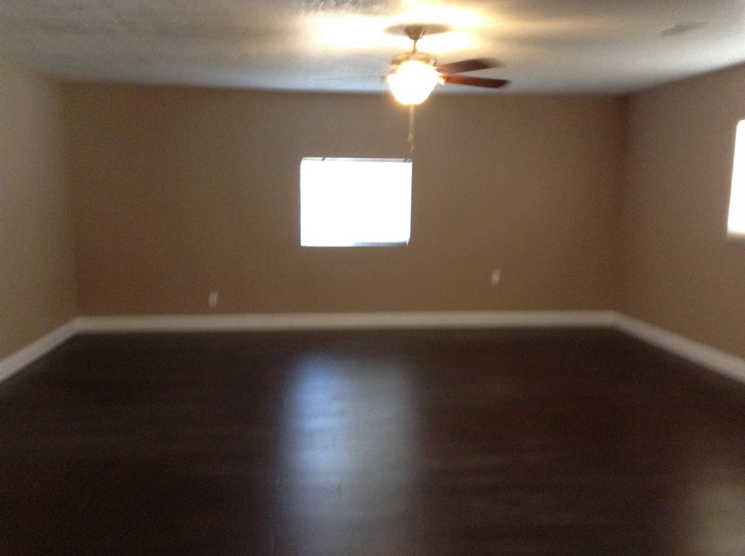 14355 Skyview Road Madera, CA 93636 - Photo 8 of 27 Gallery Image 8