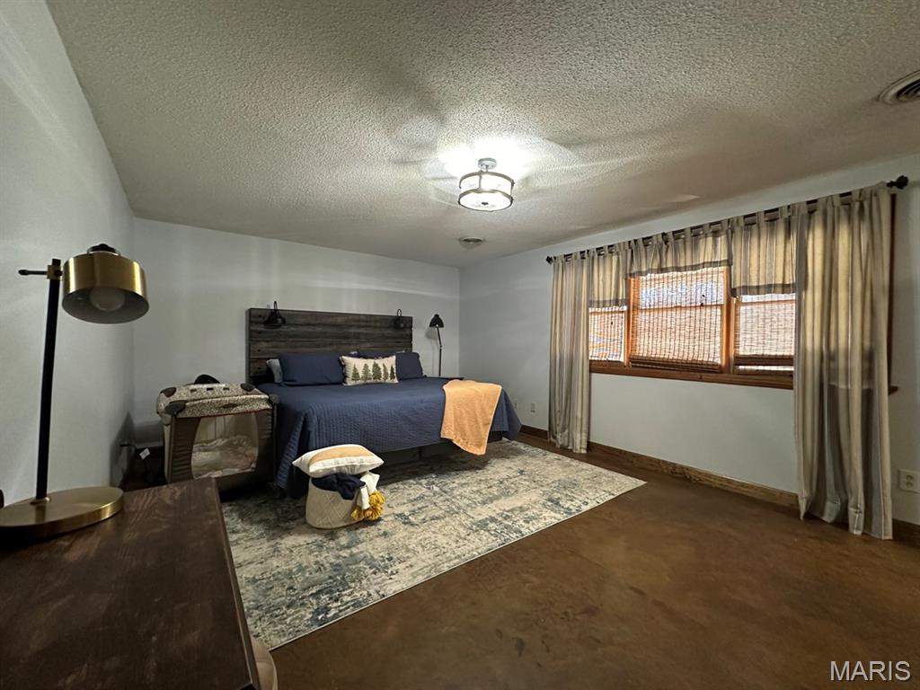 14348 Hidden Trails Circle Dexter, MO 63841 - Photo 20 of 47