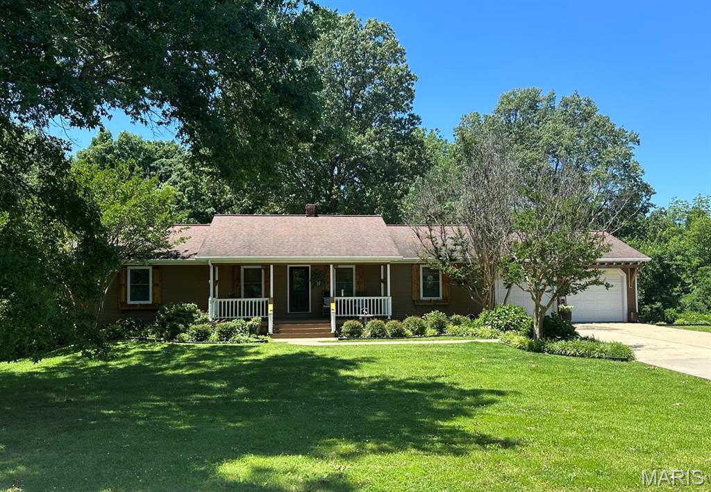 14348 Hidden Trails Circle Dexter, MO 63841 - Photo 2 of 47