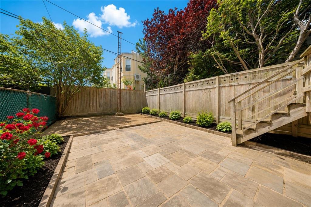 571 Bay Ridge Parkway Brooklyn, NY 11209 - Photo 30 of 31