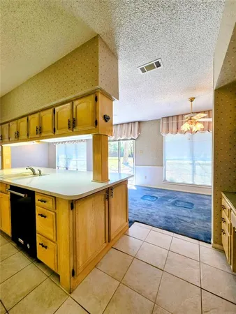 $424,900 | 1020 Redbud Court, Arlington, TX 76012