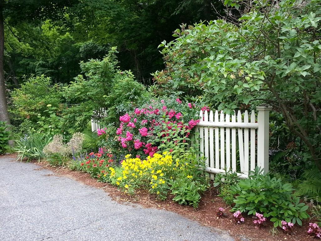 55 Mill Road Longmeadow, MA 01106 - Photo 14 of 42 Gallery Image 14