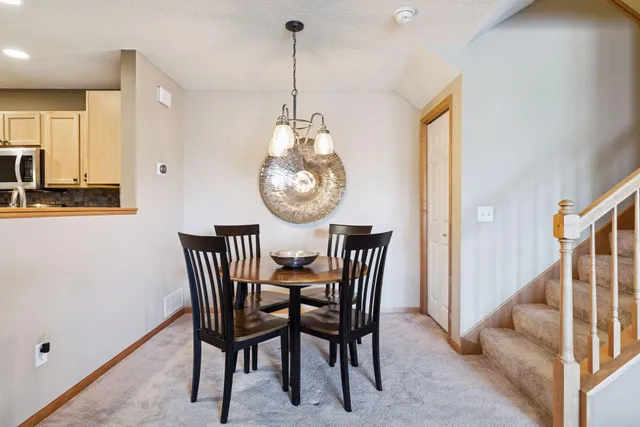 $240,000 | 4810 149th Street North, Unit 4, Hugo, MN 55038