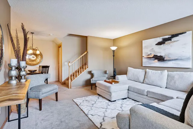 $240,000 | 4810 149th Street North, Unit 4, Hugo, MN 55038