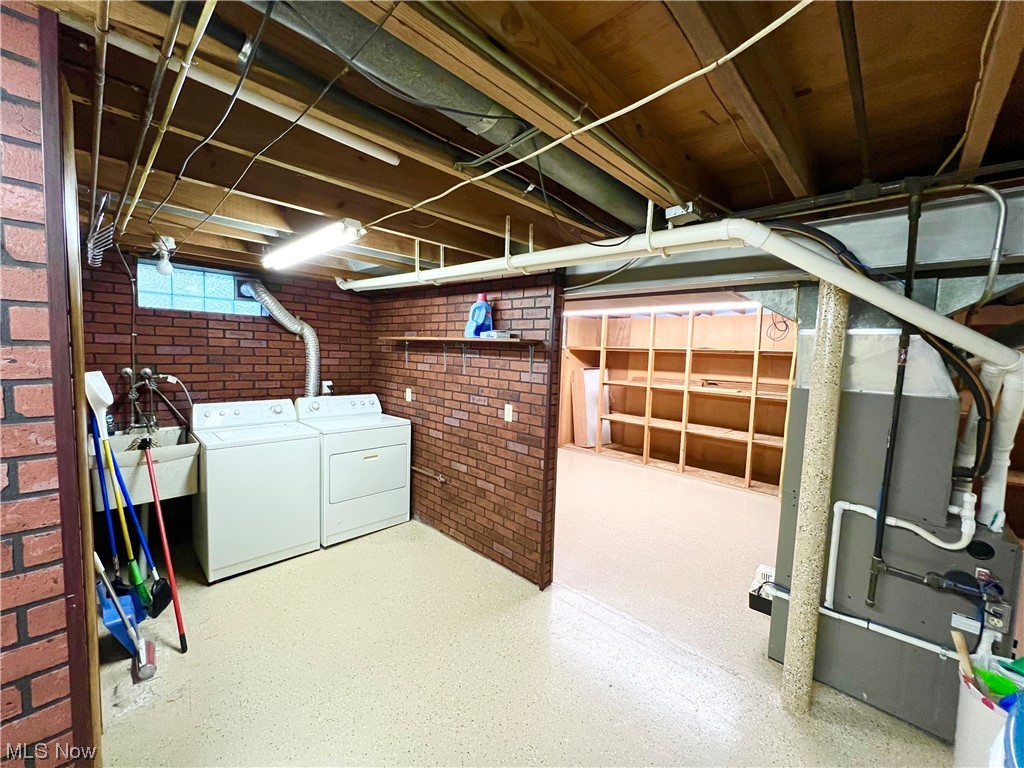 401 South Ridge Drive Cleveland, OH 44109 - Photo 17 of 17 Gallery Image 17