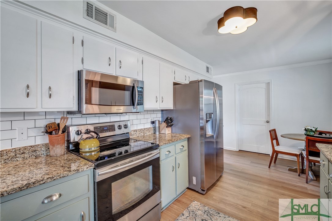 8315 Meadowbrook Road Savannah, GA 31406 - Photo 13 of 37 Gallery Image 13