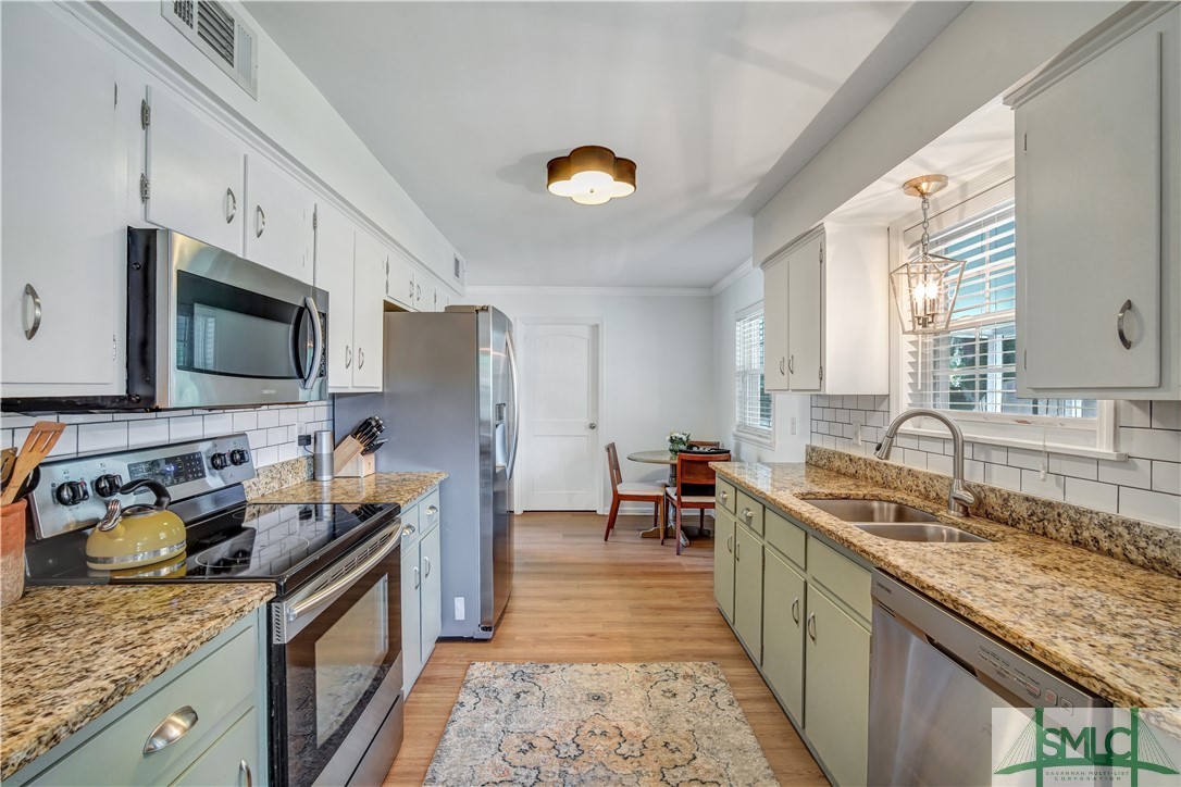 8315 Meadowbrook Road Savannah, GA 31406 - Photo 14 of 37 Gallery Image 14