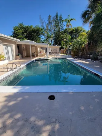 a view of a outdoor space