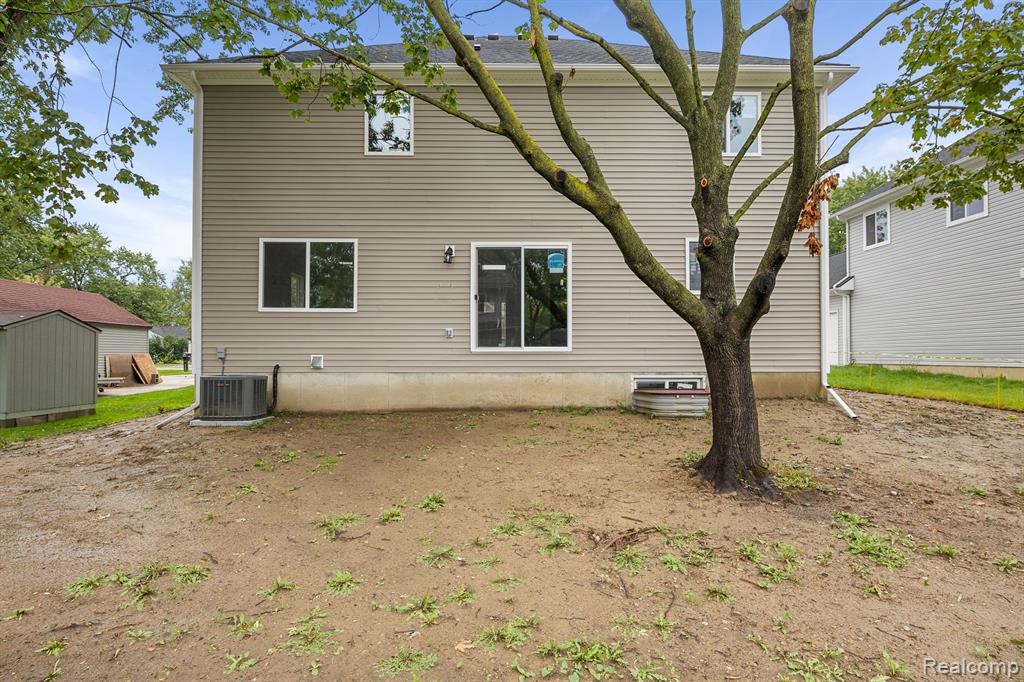 2829 Walsh Drive Rochester Hills, MI 48309 - Photo 38 of 40