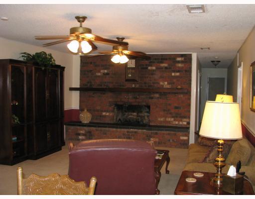 204 Loop Drive Slidell, LA 70458 - Photo 4 of 12 Gallery Image 4