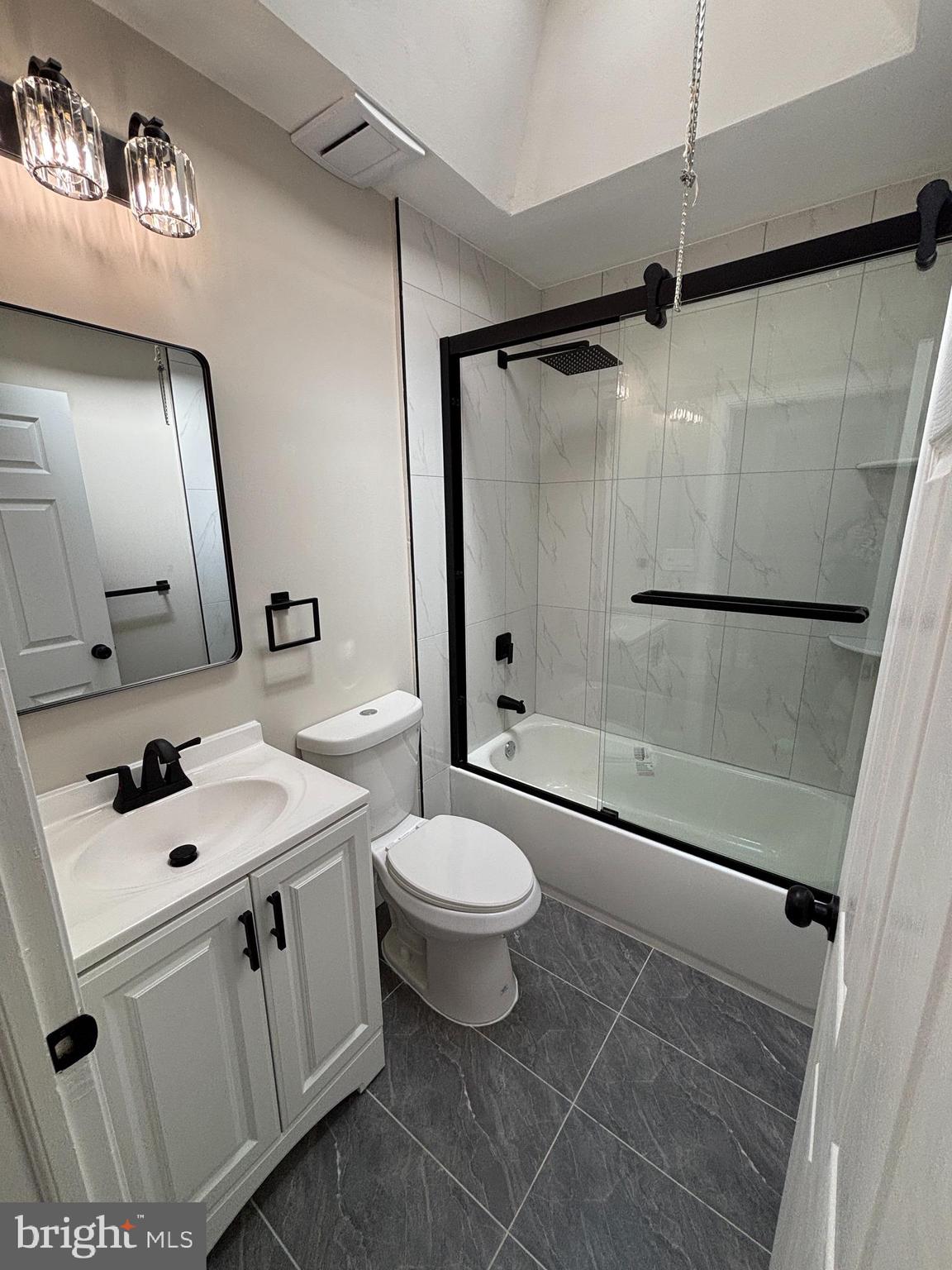 8266 Temple Road Philadelphia, PA 19150 - Photo 21 of 38 Hall Bathroom