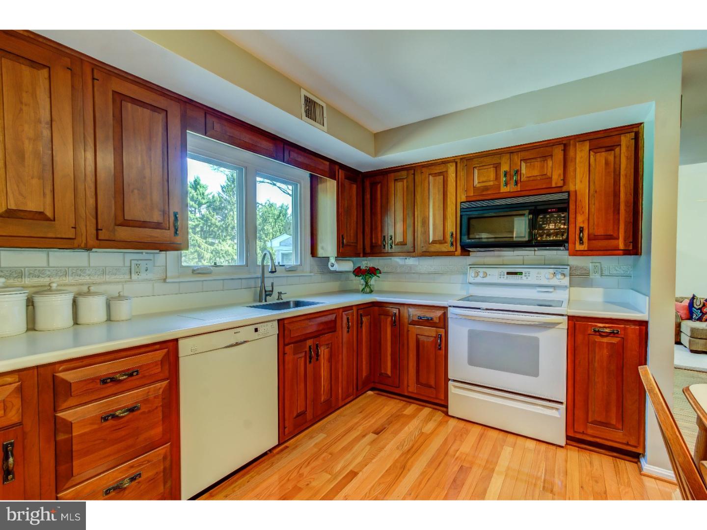 1135 Waterloo Road Berwyn, PA 19312 - Photo 11 of 24