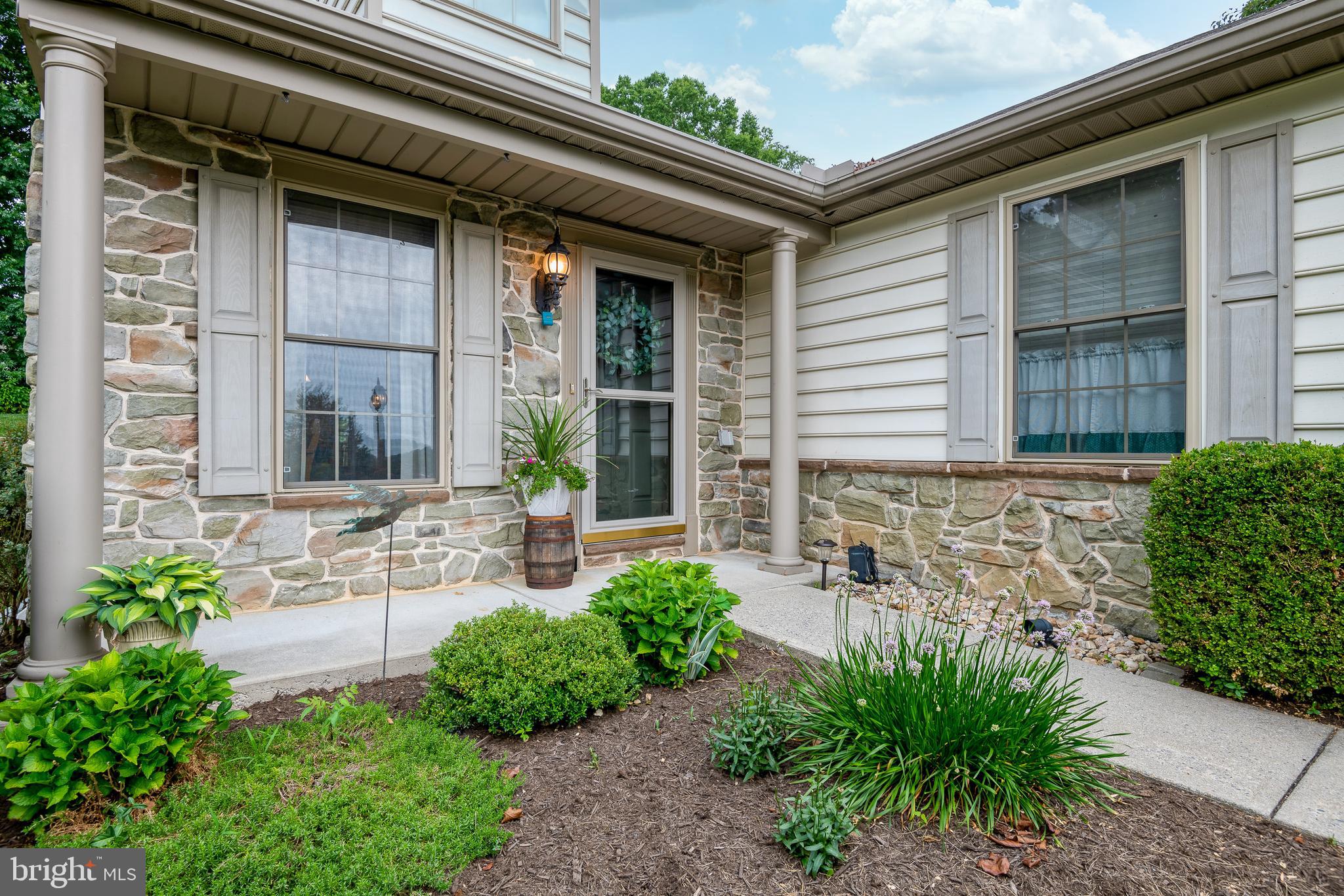 443 Rabbit Hill Lane Lancaster, PA 17603 - Photo 4 of 48 Gallery Image 4