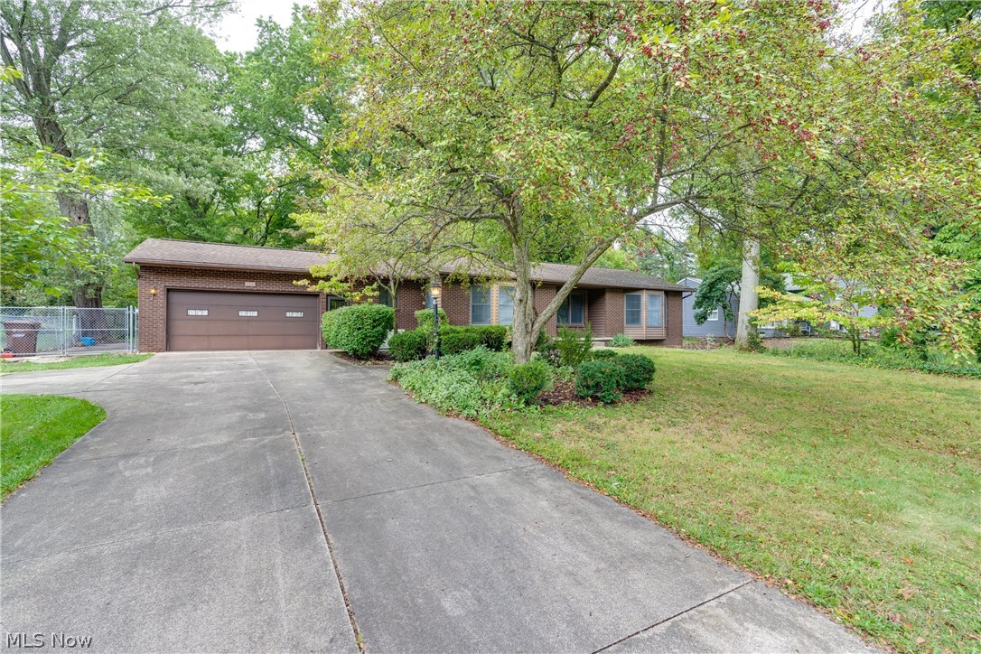 1975 Echo Road Stow, OH 44224 - Photo 2 of 31 Gallery Image 2