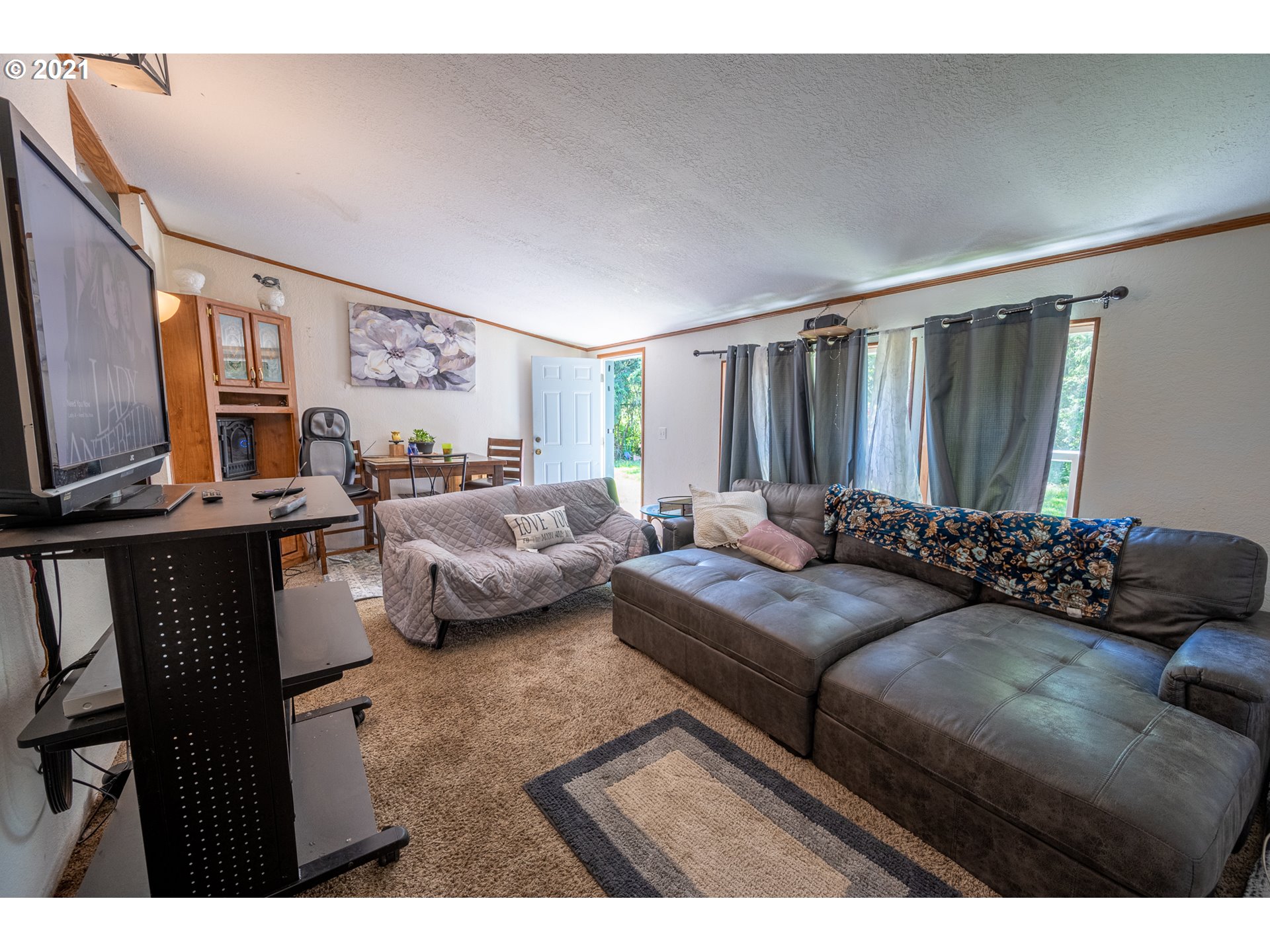 62954 Southwest 10th Road Coos Bay, OR 97420 - Photo 25 of 32 Gallery Image 25
