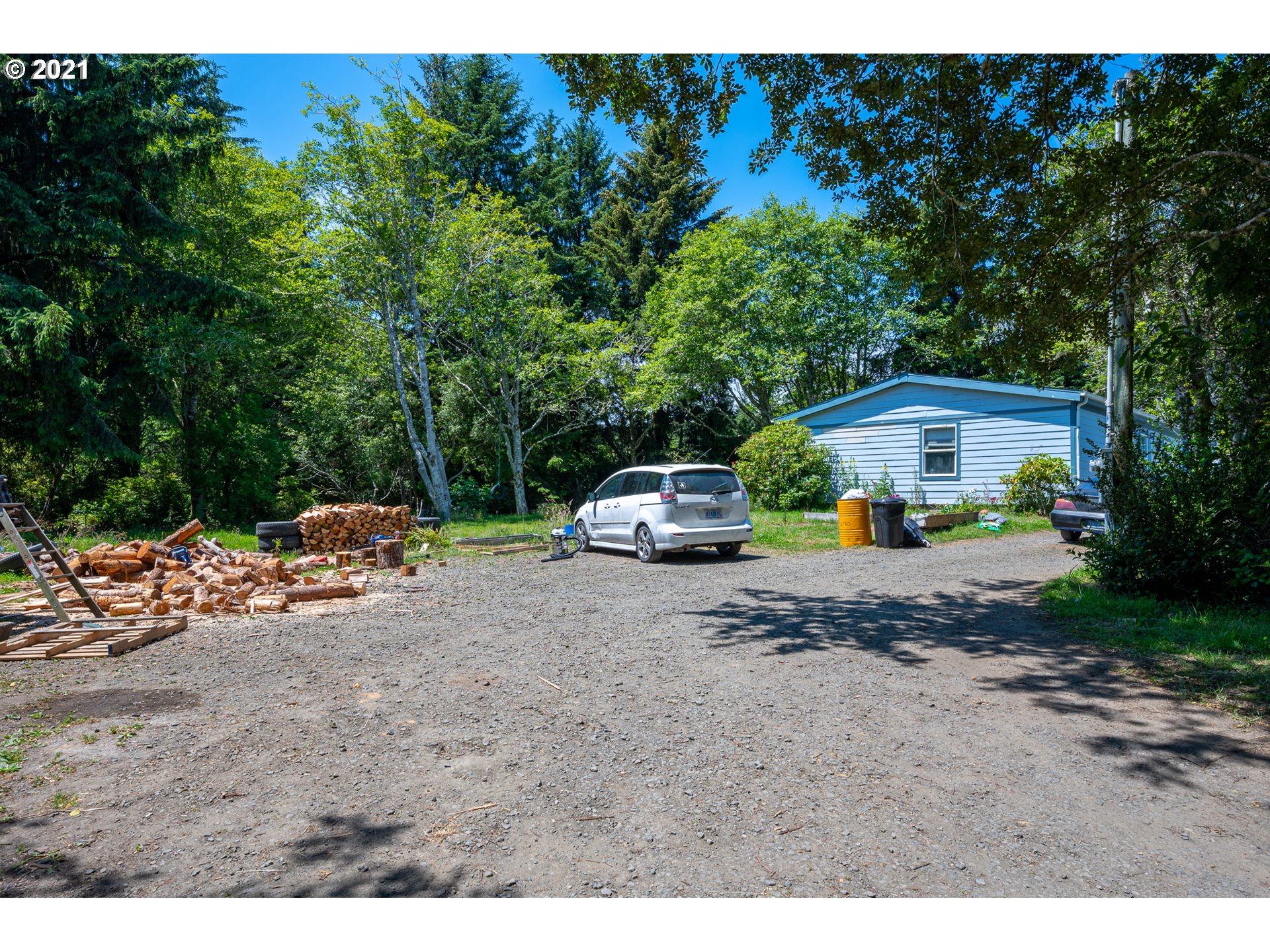 62954 Southwest 10th Road Coos Bay, OR 97420 - Photo 8 of 32 Gallery Image 8
