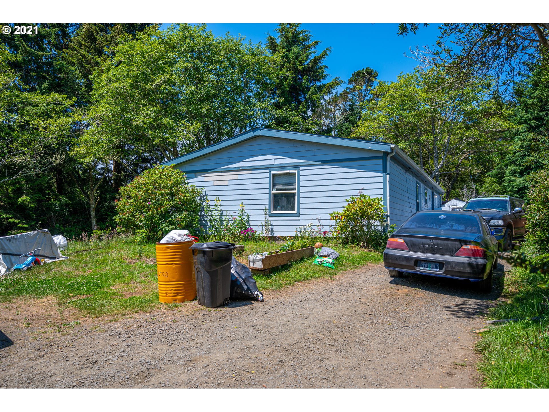 62954 Southwest 10th Road Coos Bay, OR 97420 - Photo 9 of 32 Gallery Image 9
