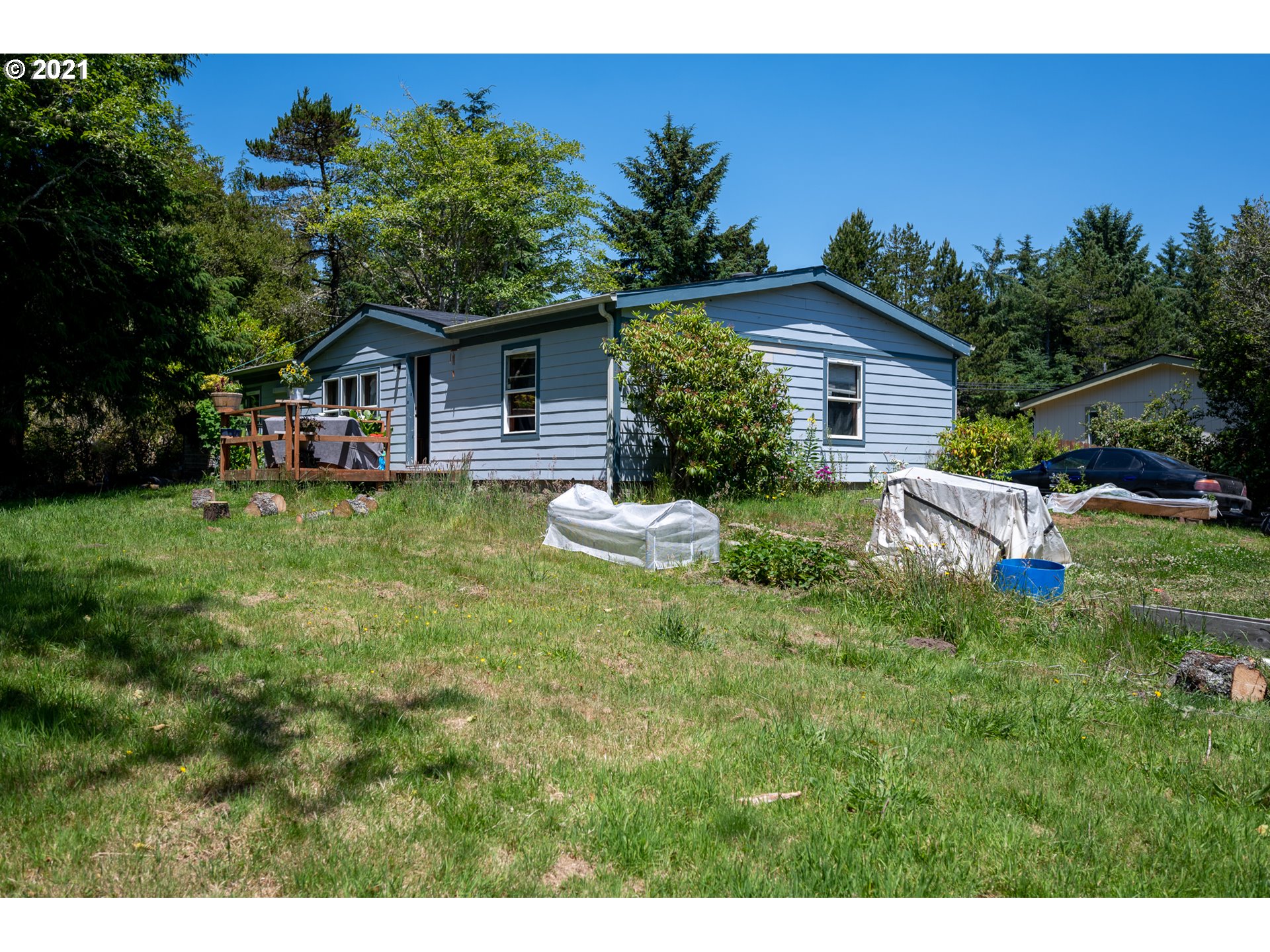 62954 Southwest 10th Road Coos Bay, OR 97420 - Photo 10 of 32 Gallery Image 10