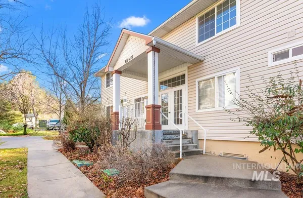 $329,900 | 419 Village Lane, Boise, ID 83702