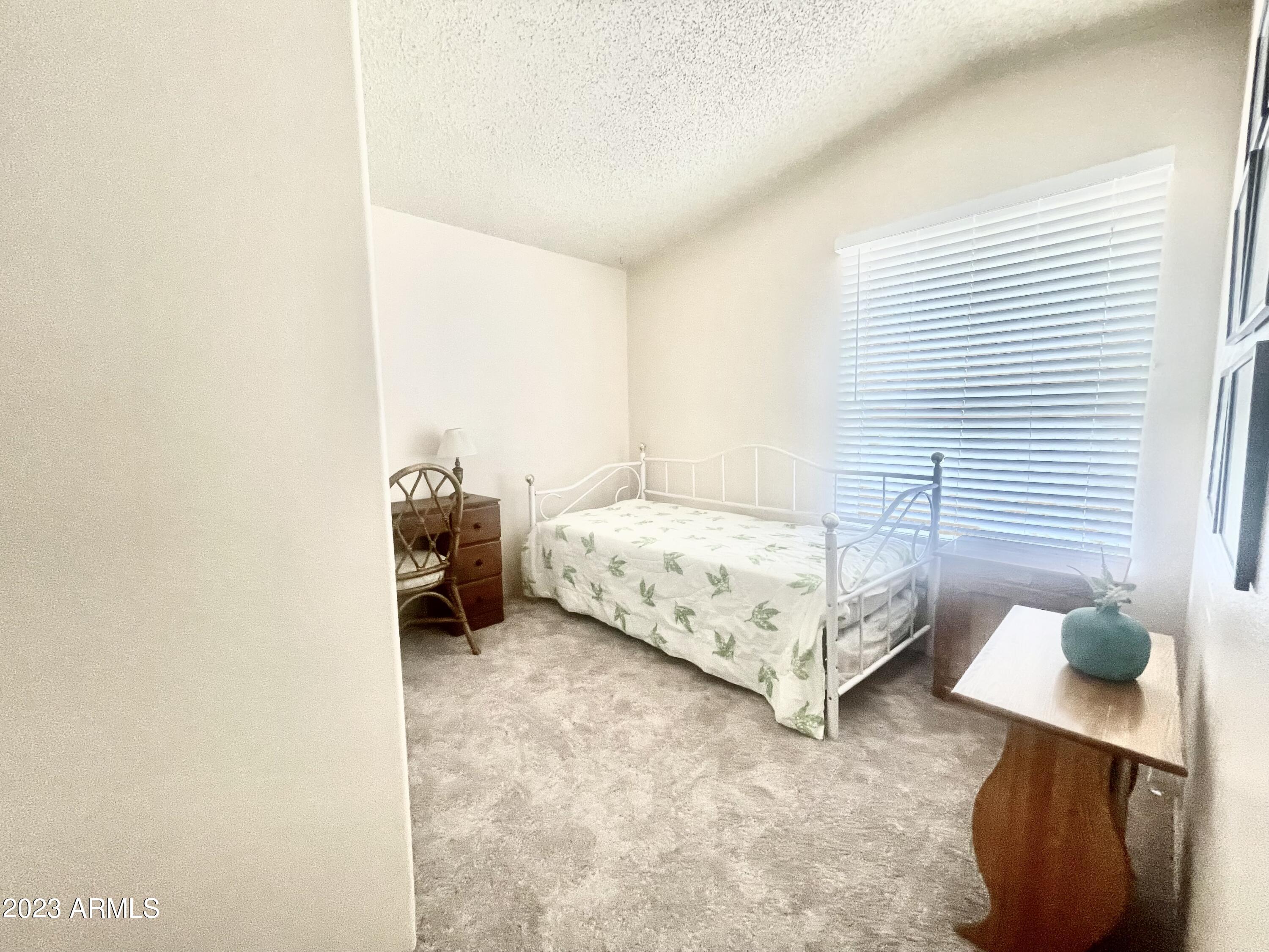 652 South Ellsworth Road, Unit 18 Mesa, AZ 85208 - Photo 10 of 24 18NEWCARPETBEDROOM