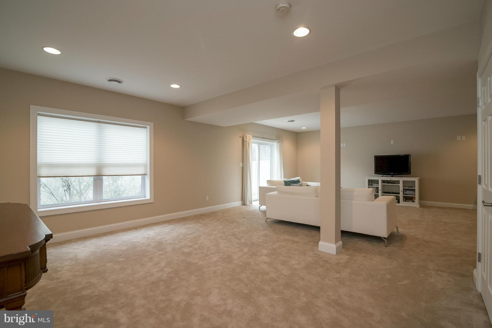 53 Belfast Road Lutherville-Timonium, MD 21093 - Photo 24 of 30 Family Room