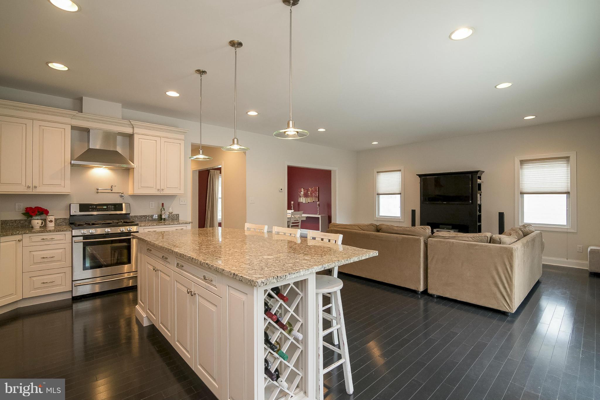 53 Belfast Road Lutherville-Timonium, MD 21093 - Photo 7 of 30 Kitchen