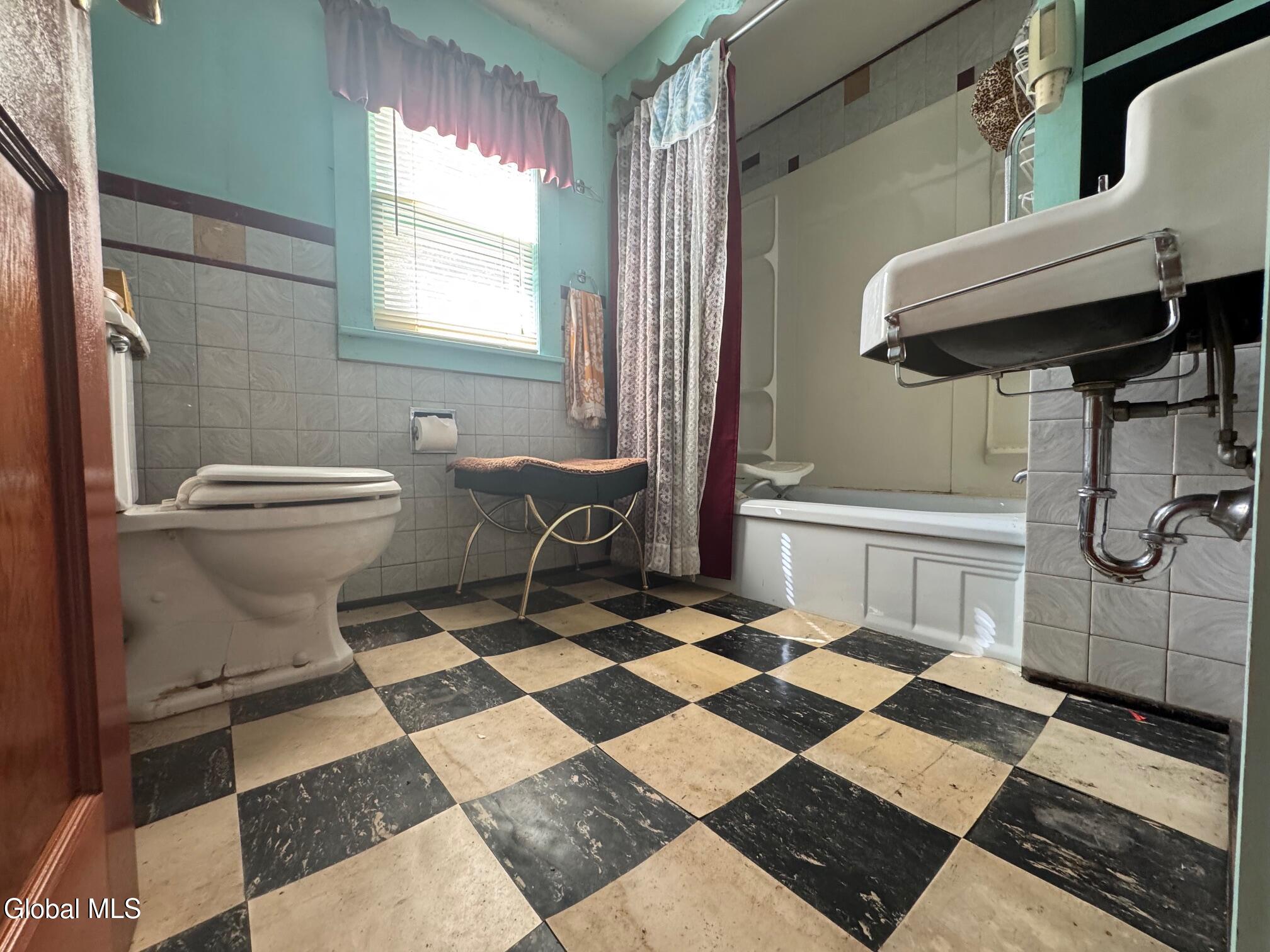 58 County Rte 56 Ticonderoga, NY 12883 - Photo 14 of 33 IMG_0222