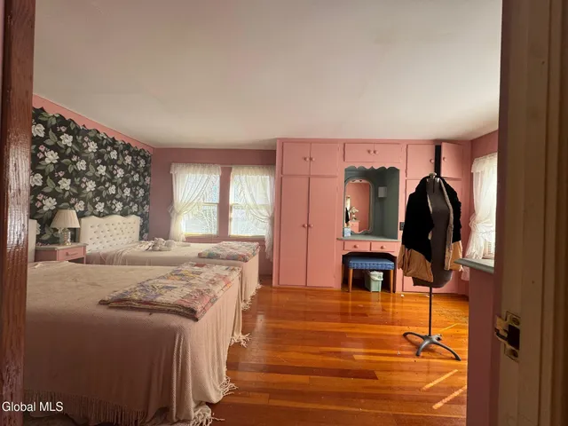 $195,000 | 58 County Rte 56, Ticonderoga, NY 12883