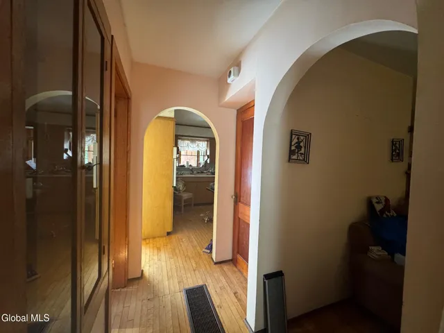 $195,000 | 58 County Rte 56, Ticonderoga, NY 12883