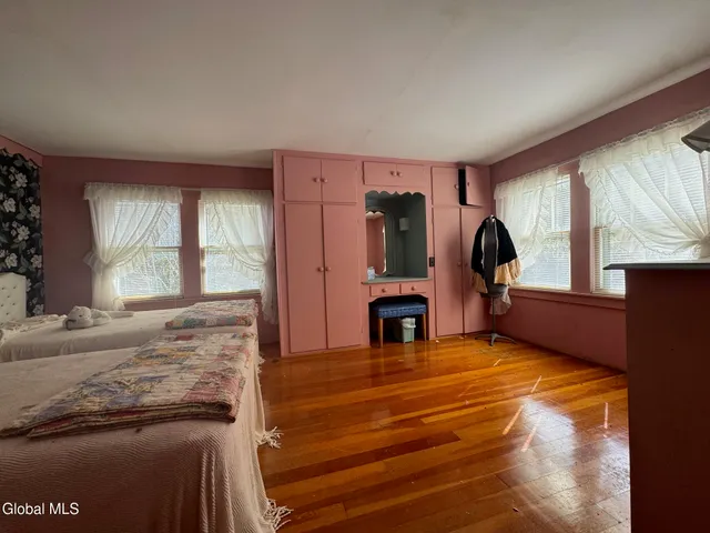 $195,000 | 58 County Rte 56, Ticonderoga, NY 12883