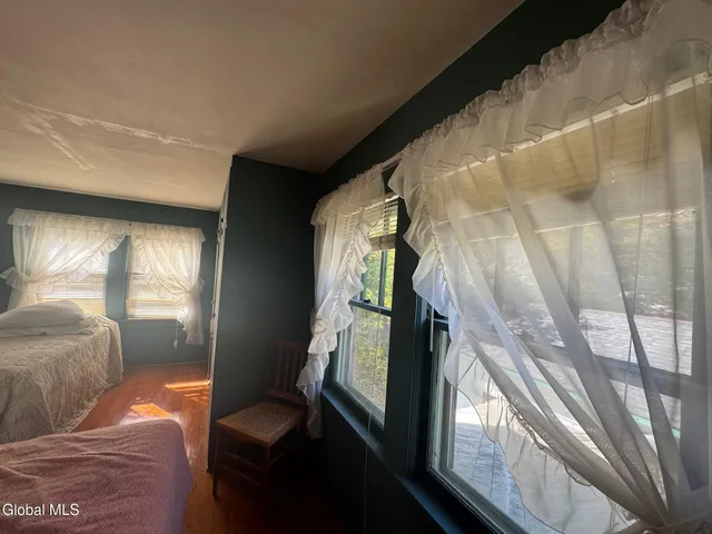 $195,000 | 58 County Rte 56, Ticonderoga, NY 12883