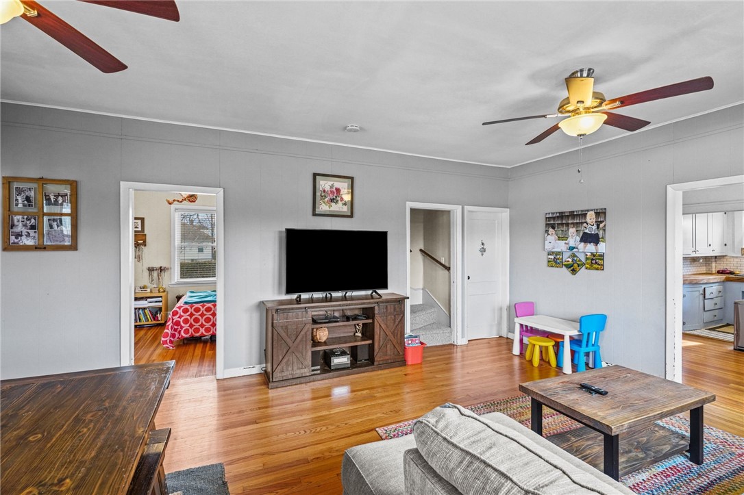 771 Pippin Orchard Road Cranston, RI 02921 - Photo 8 of 31