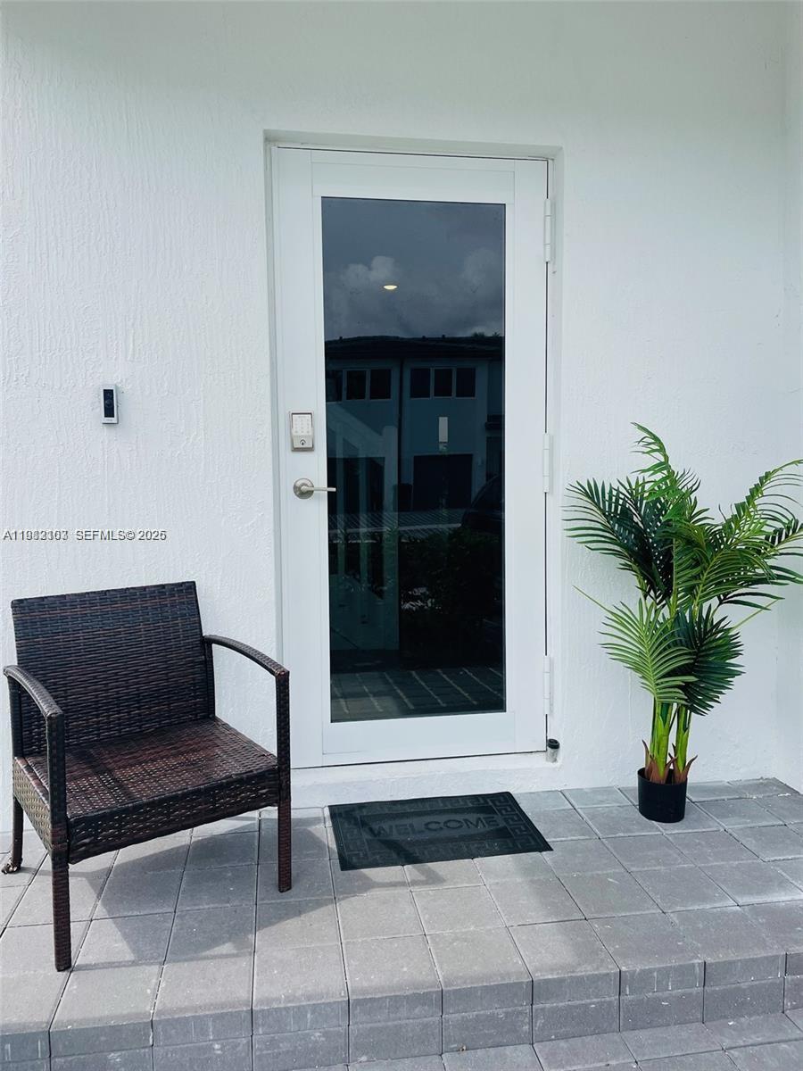 5000 Southwest 37th Street Hollywood, FL 33023 - Photo 2 of 20