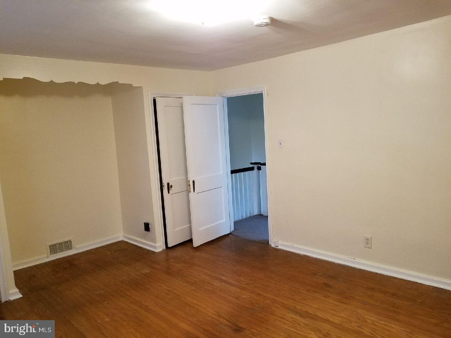 304 Maypole Road Upper Darby, PA 19082 - Photo 13 of 16 Bedroom 2