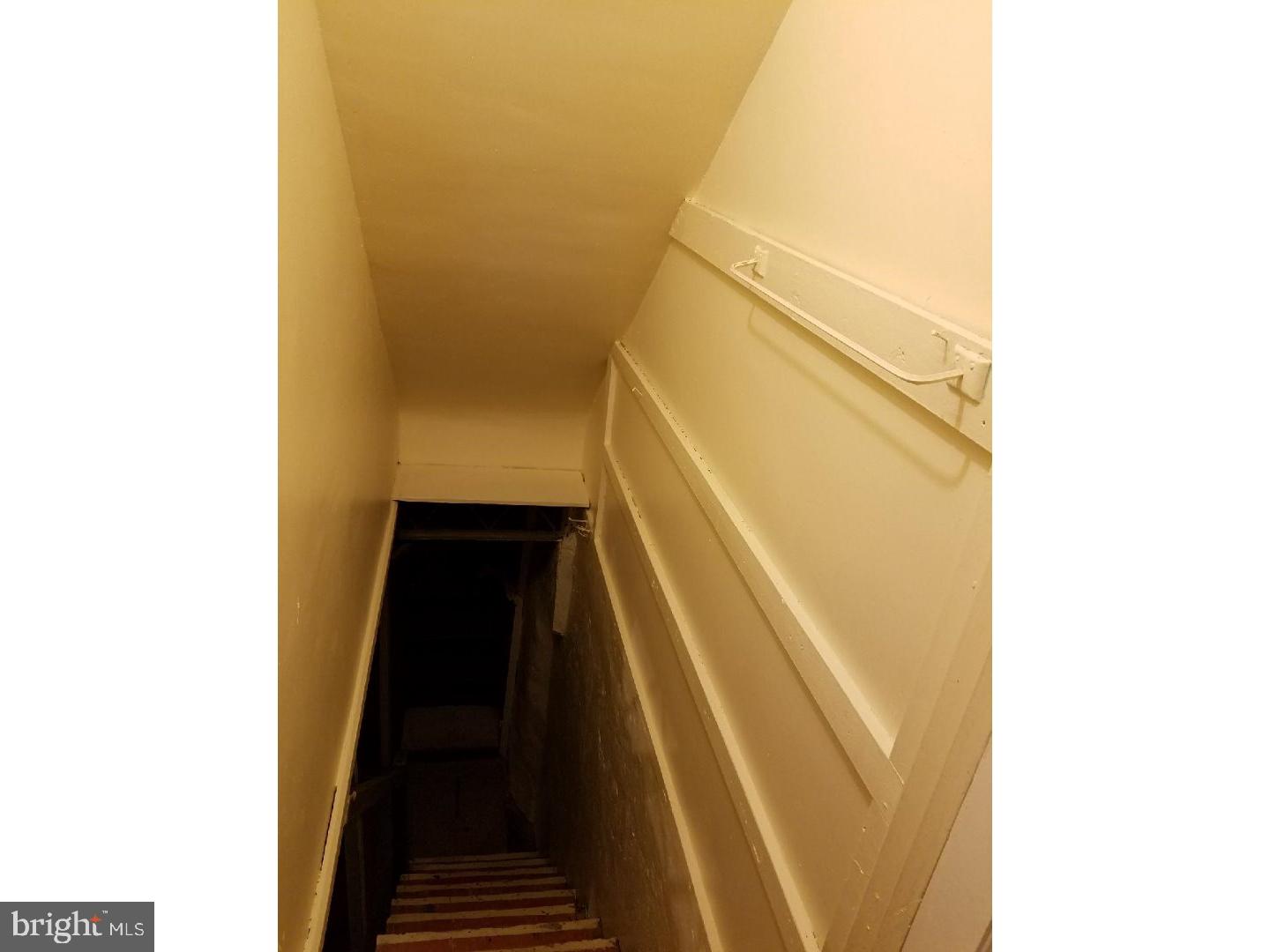 304 Maypole Road Upper Darby, PA 19082 - Photo 15 of 16