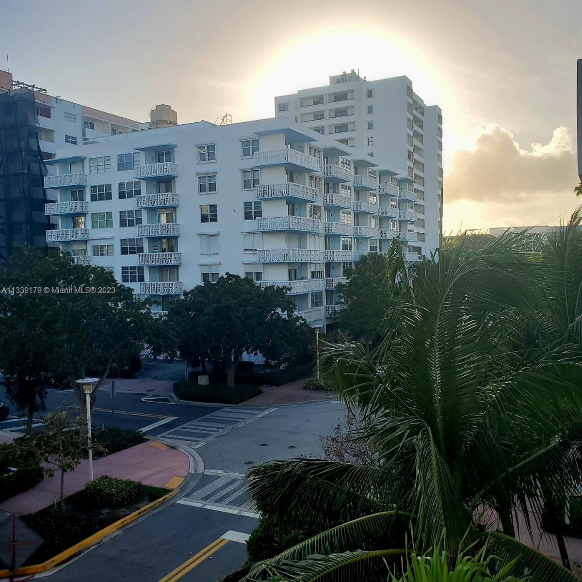 245 18th Street, Unit 403 Miami Beach, FL 33139 - Photo 25 of 30