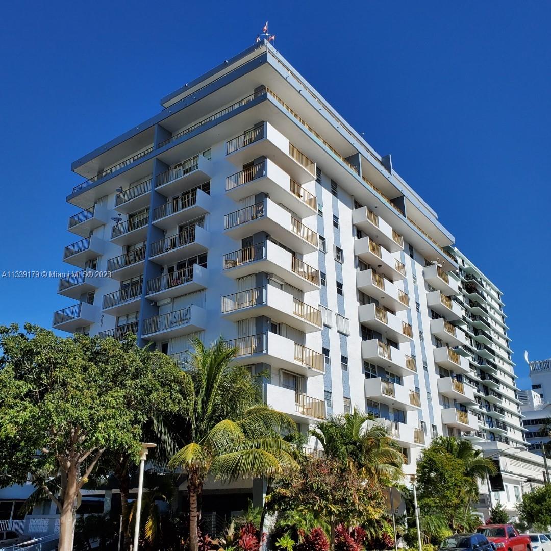 245 18th Street, Unit 403 Miami Beach, FL 33139 - Photo 26 of 30 a front view of a building