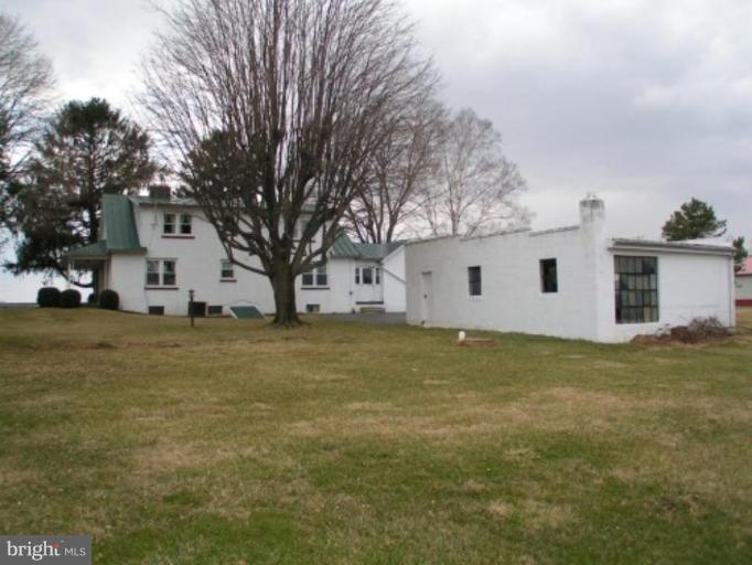 4824 Black Rock Road Hampstead, MD 21074 - Photo 21 of 27 rear view, detached 2 car garage