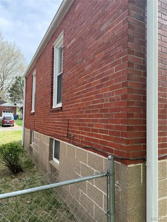$99,900 | 8805 Greenbrook Drive, St. Louis, MO 63136