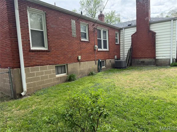 $99,900 | 8805 Greenbrook Drive, St. Louis, MO 63136
