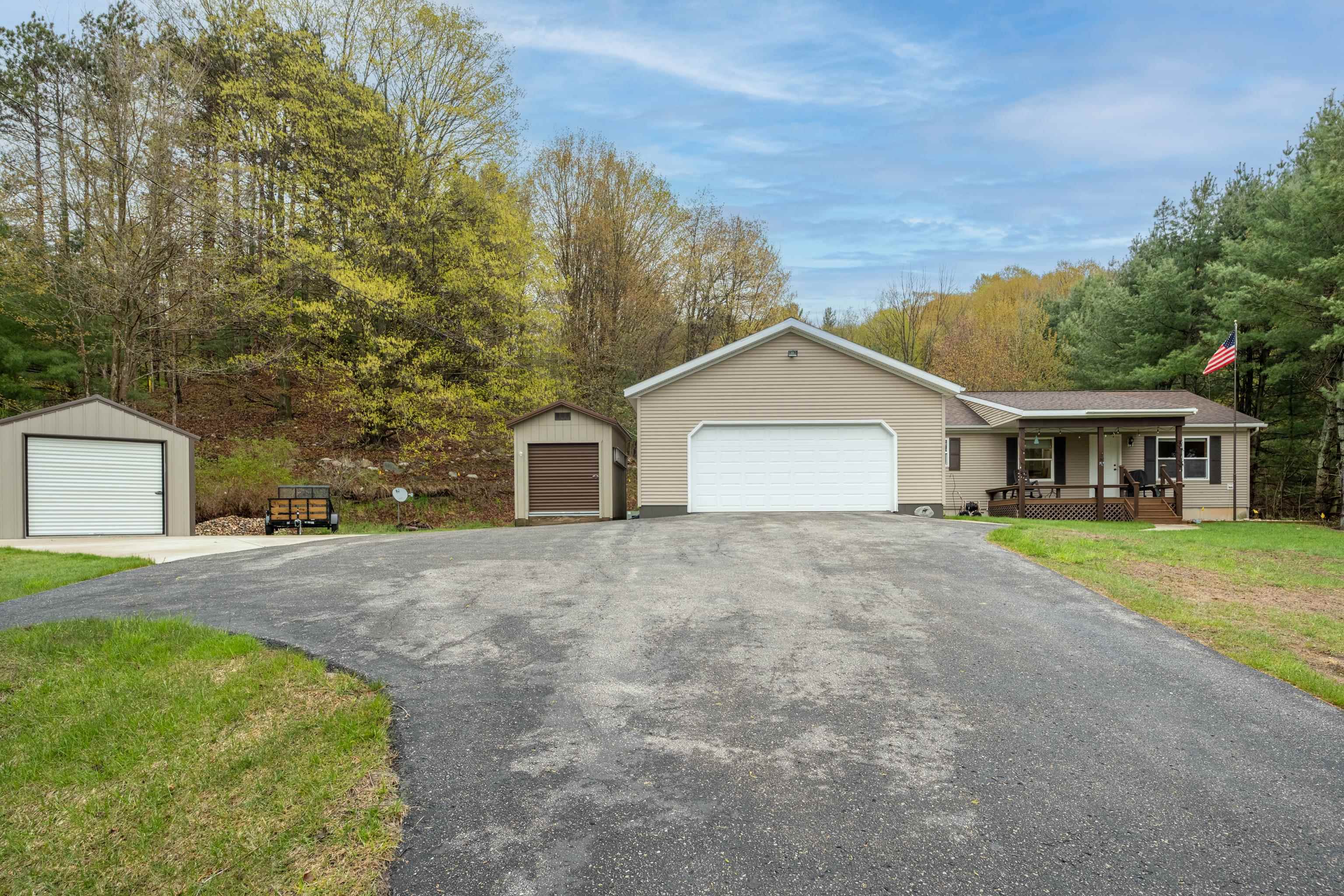 2880 Rushton Road Central Lake, MI 49622 - Photo 4 of 59