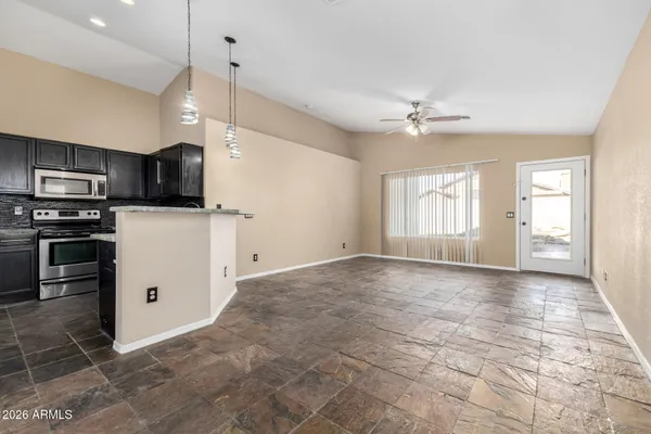 $2,495 | 8642 West Laurel Lane, Peoria, AZ 85345